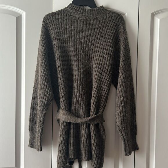 She + Sky Long Sleeve Knit Sweater Top with Waist Tie Size Large New with Tags - Picture 5 of 5